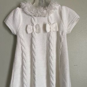 Gymboree; white knit sweater dress, cable detail, faux fur collar; 18-24 mos